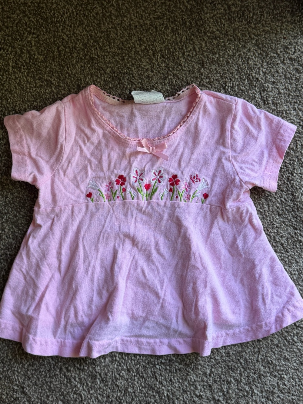 Girls' Pink Floral Embroidered Short Sleeve Tee